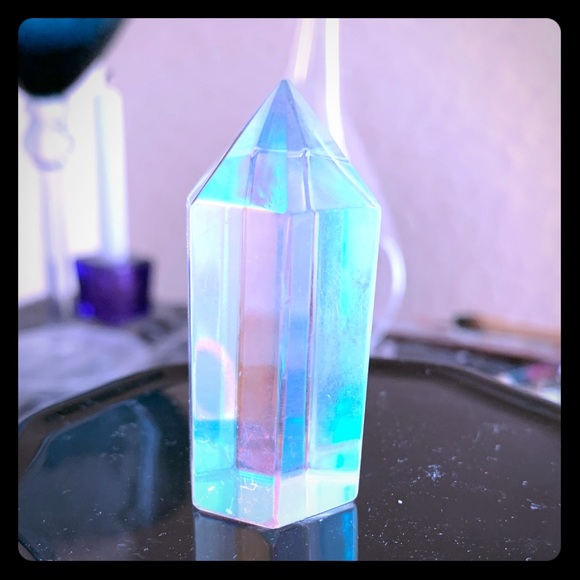 Angel Aura Quartz Tower - Picture 1 of 6